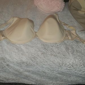Lane Bryant Intimates & Sleepwear - Lane Bryant t shirt bra Lane Bryant Intimates & Sleepwear - Lane Bryant t shirt bra